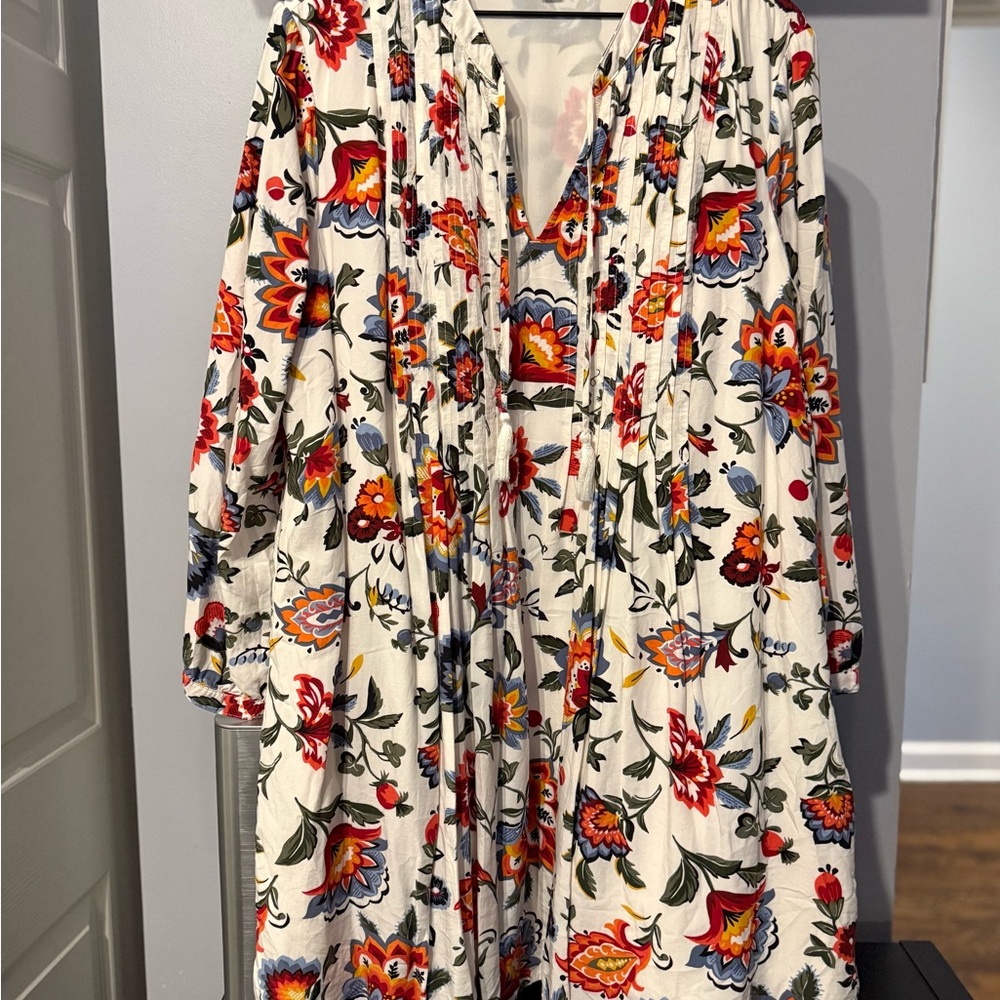 Old Navy Knee-Length Vibrant Floral Dress in XL